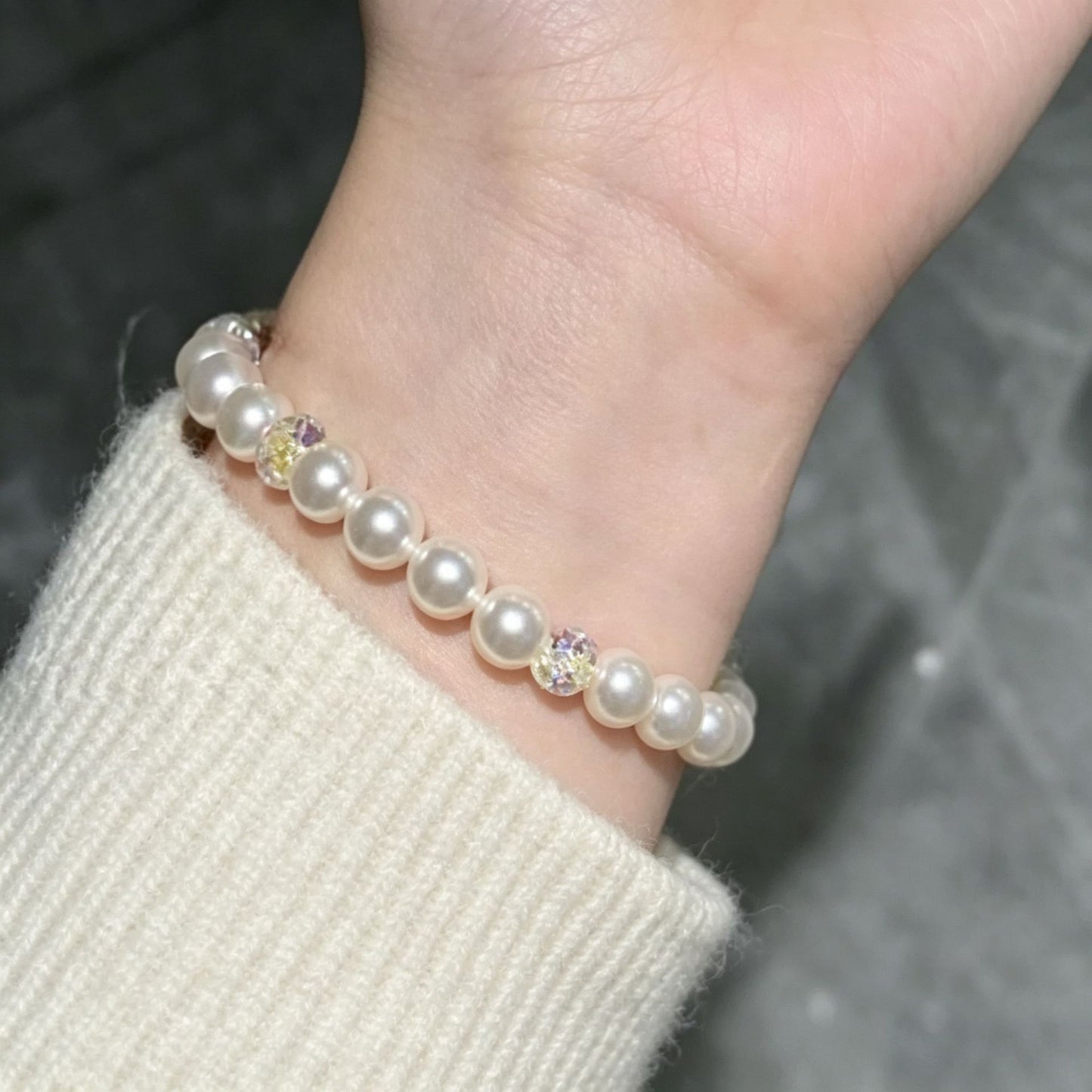 Women's Face Ball Shiny Crystal Sweet Fashion Bracelet