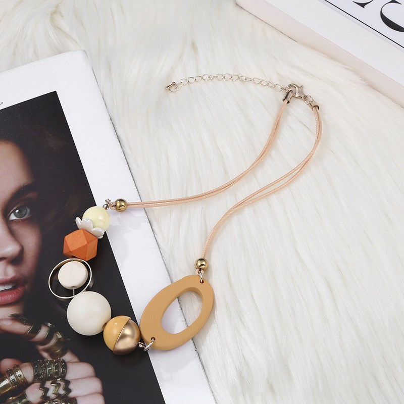 Women's Geometric Beaded Light Luxury Fashion Simple Clavicle Necklaces
