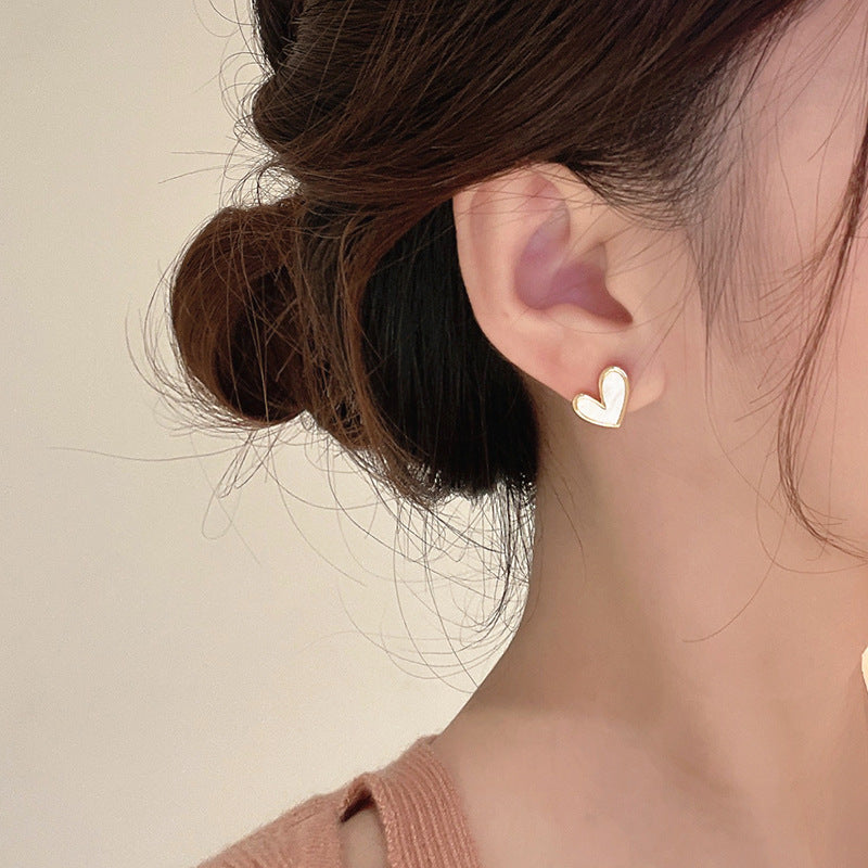 Women's Unique Love Daily Titanium Steel Ear High-grade Light Stud Earrings