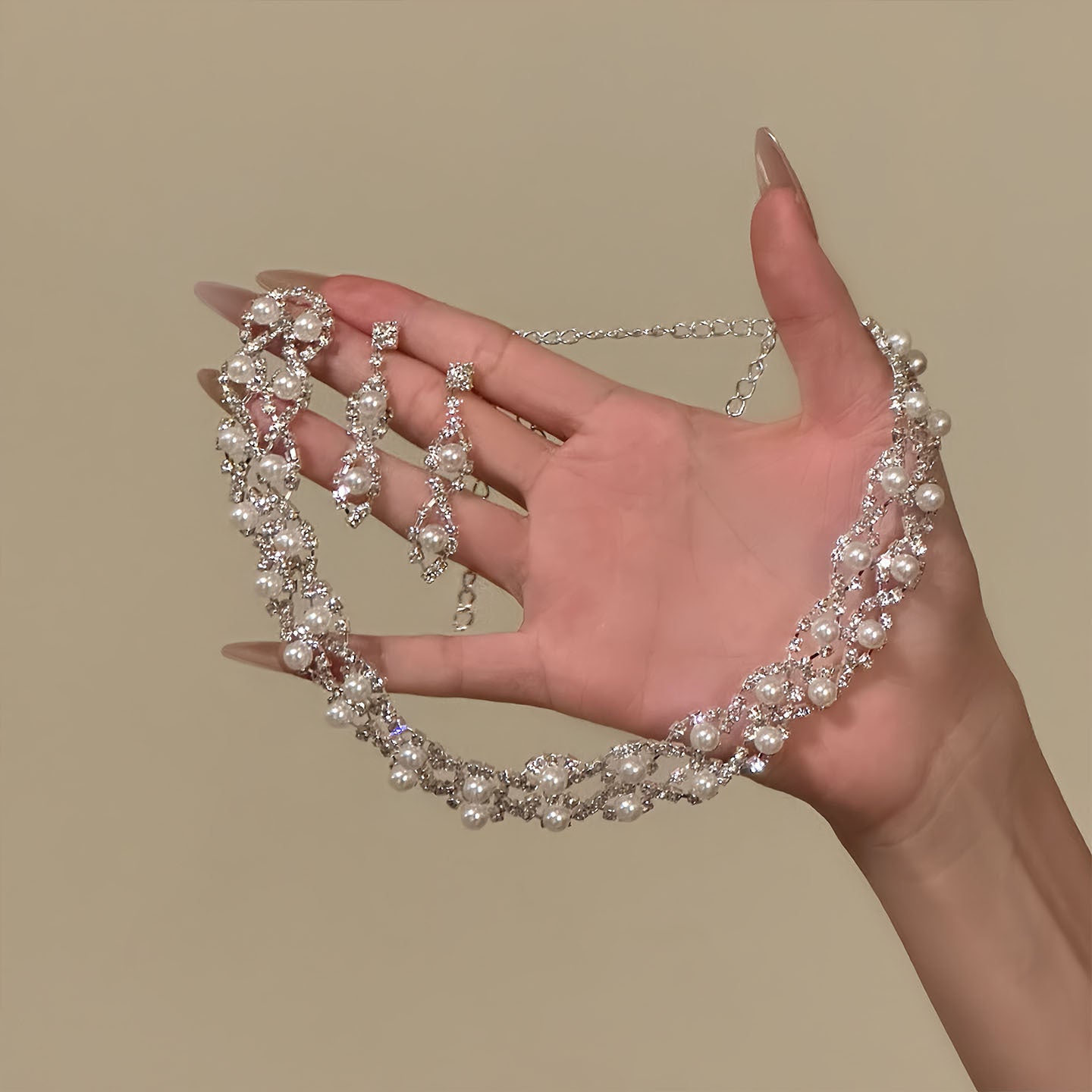 Elegant Drop Round Light Luxury Minority Necklaces