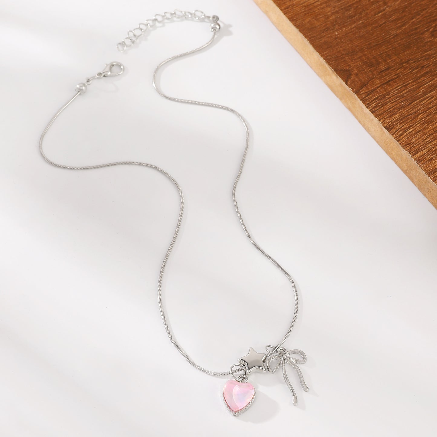 Bow Heart Pink Diamond Female Sweet Simple Niche Snake Bones Necklace
