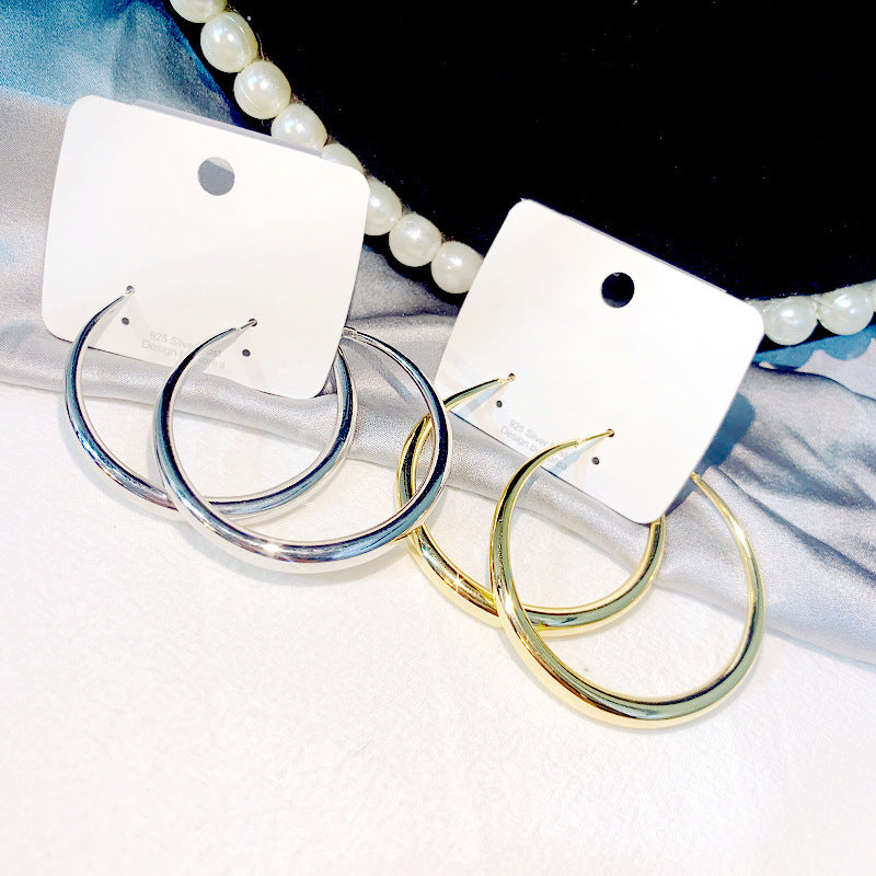 High-grade Thick Metal Circles Large Personality Earrings
