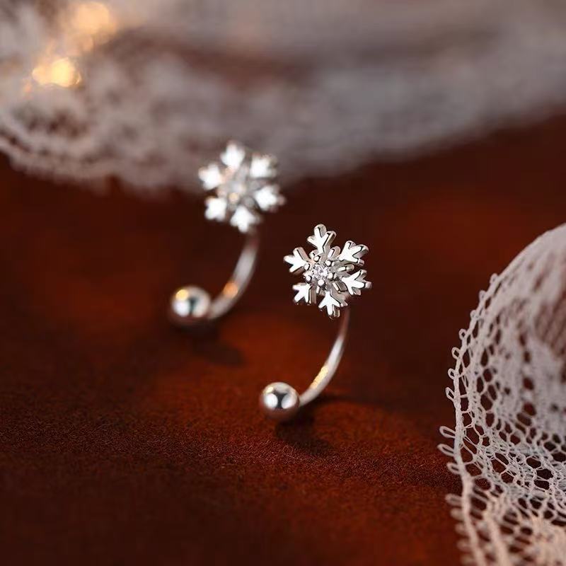 Chinese Style Ear Bone Spiral Exquisite Stud Earrings