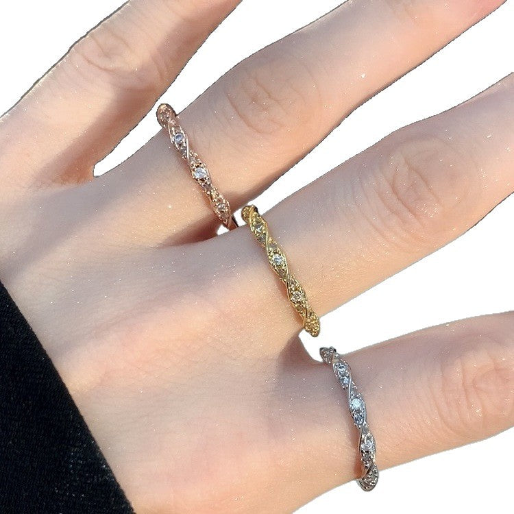 Niche Twist Winding Love Fashion Personalized Diamond In The Debris Ring
