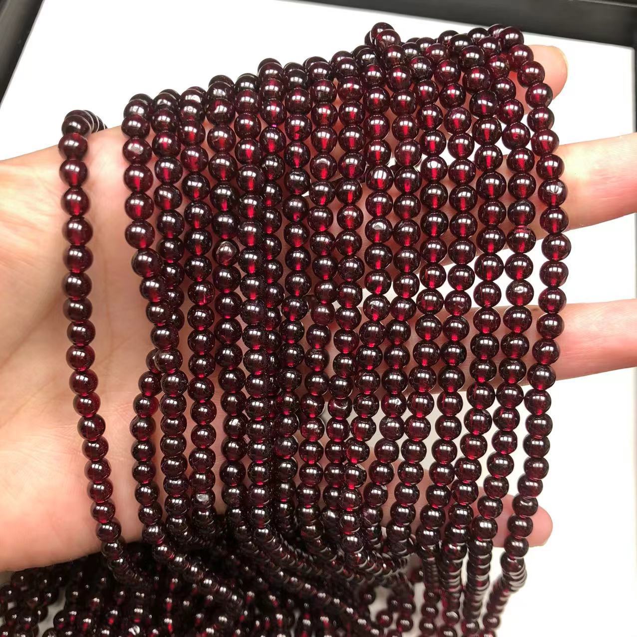 Natural Garnet Wine Red Three-ring Round Beads Bracelets