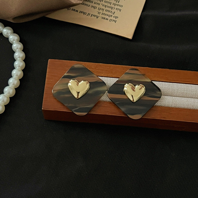 Niche High Profile Retro Temperament Sier Ear Earrings