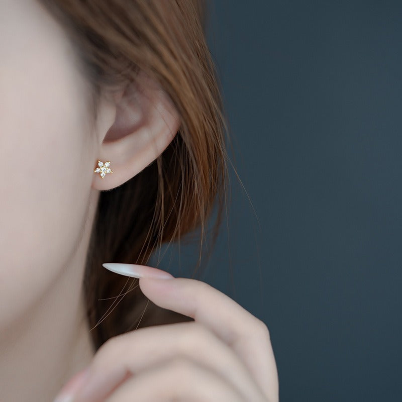 Women's Mini Star Ear Simple Fresh Elegant Zircon Niche Stud Earrings