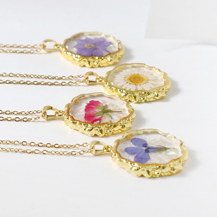 Luxury Flower Resin Preserved Fresh Epoxy Dried Ornament Necklaces