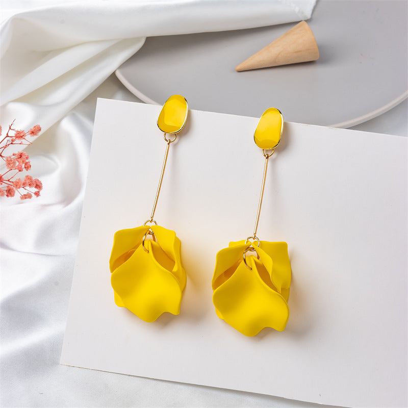 Summer Flower High Profile Fashion Petal Earrings