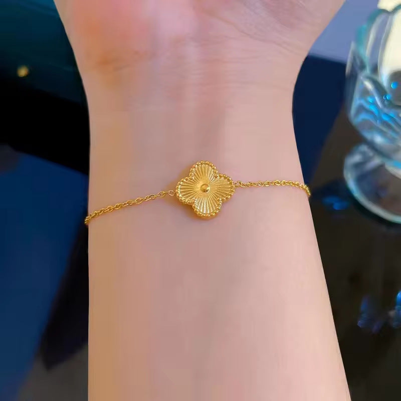 Four-leaf Clover Single Flower Pastoral Style Bracelet