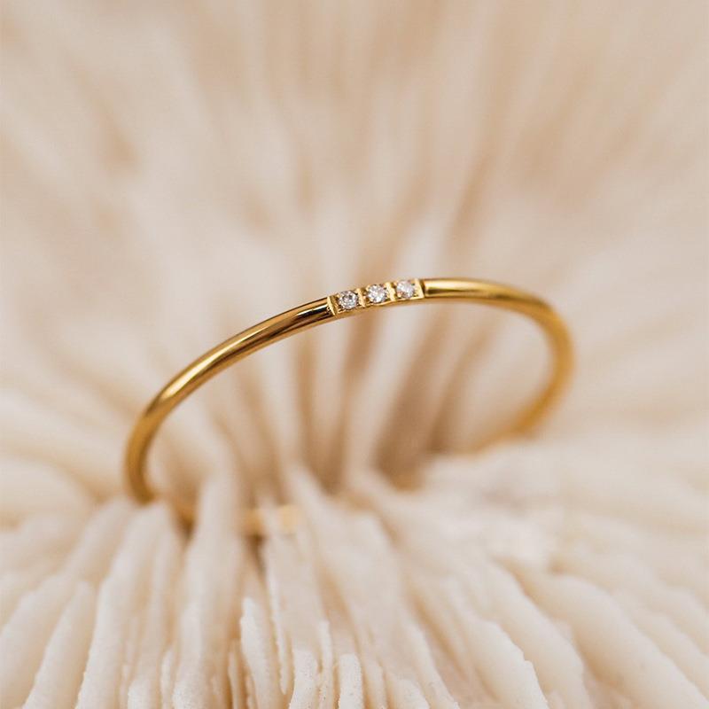 Women's Titanium Steel With Diamond Cold Design Index Finger Tail Fashion Ring