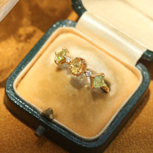 Women's Flower Design Yellow Zircon Gold-plated Simple Rings
