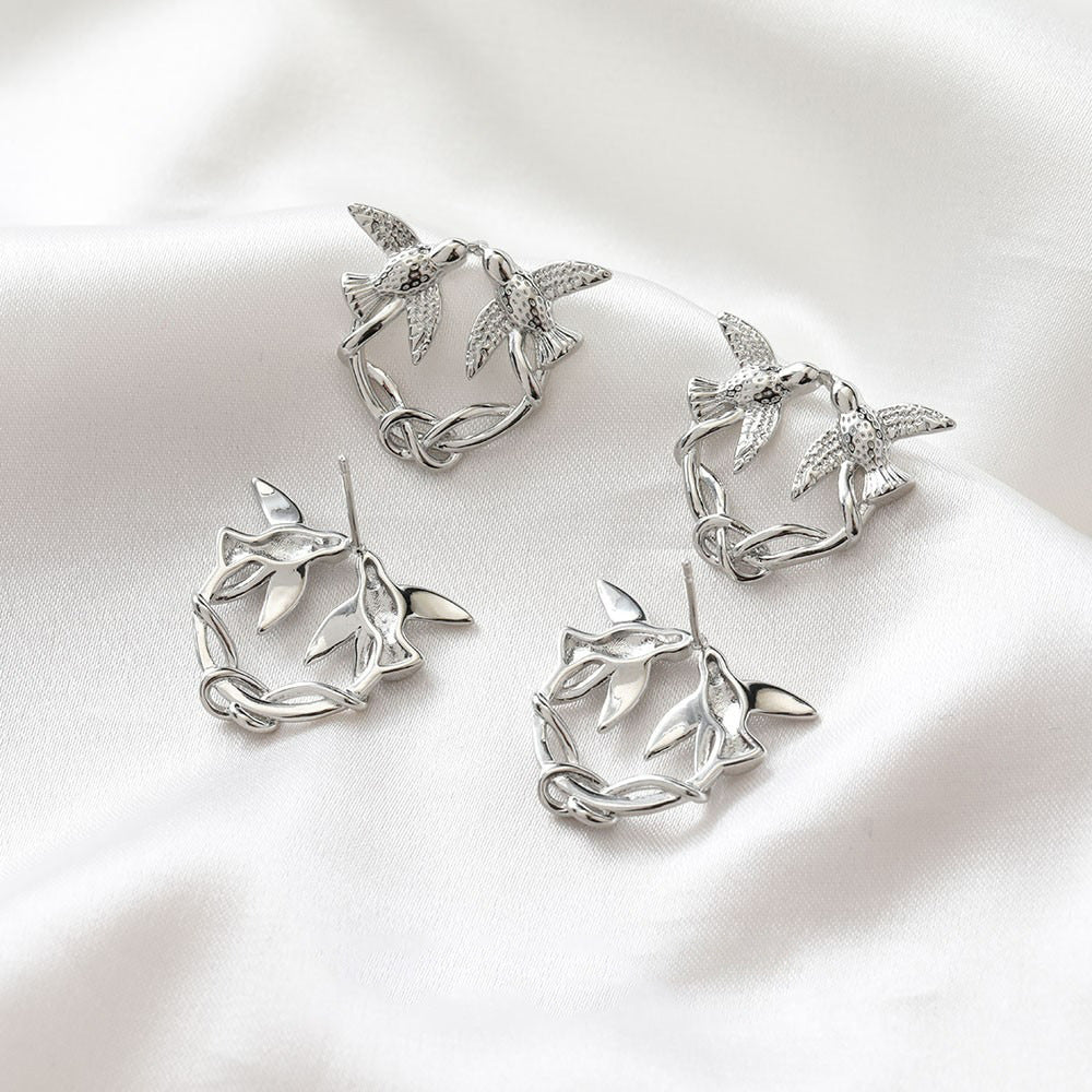 Chinese Simple Hollow Geometry Resin Bird Earrings