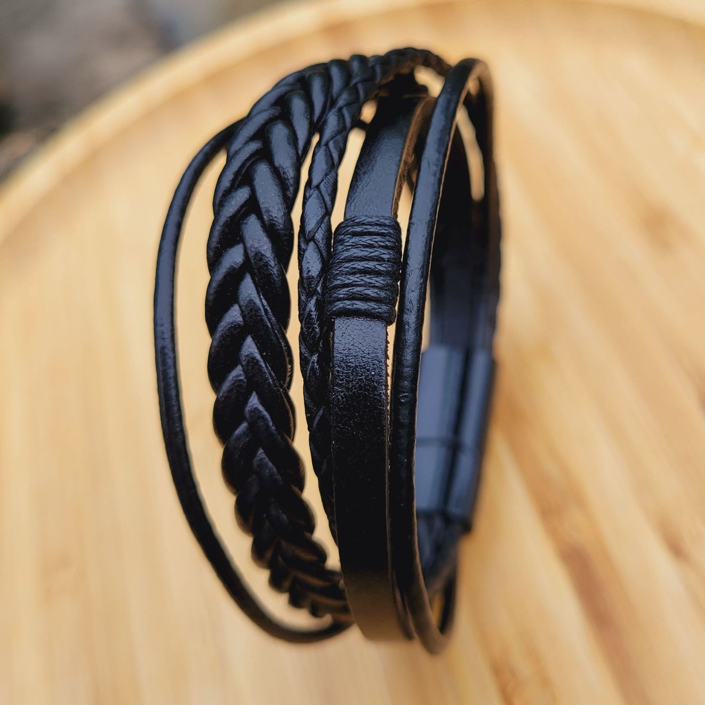 Men's Trendy Cowhide String Woven Leather Alloy Magnetic Bracelet