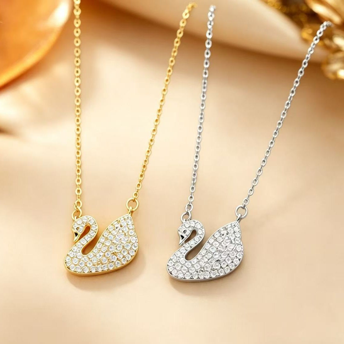 Women's Swan Titanium Steel With Diamond Temperament Entry Necklaces