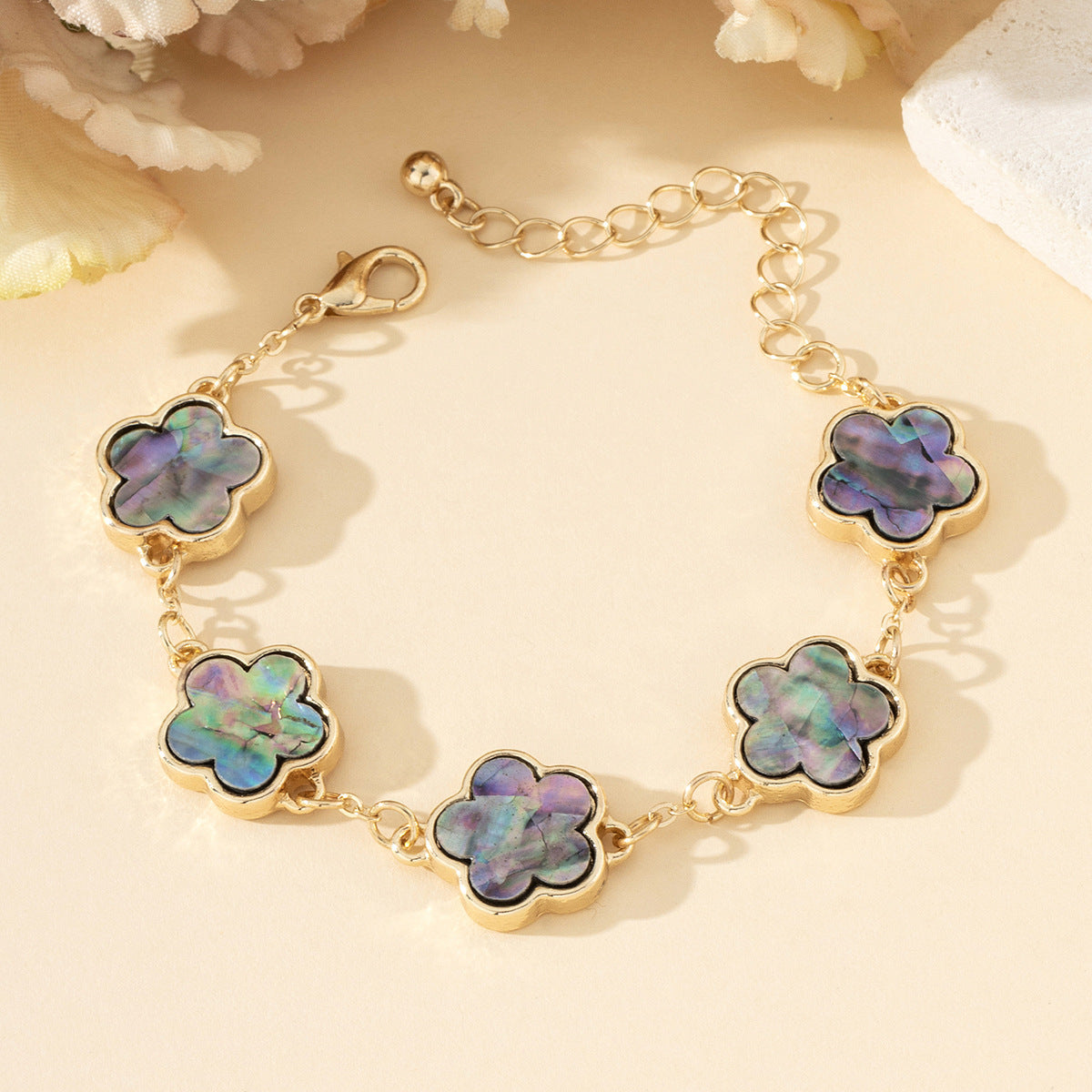Fashion Elegant Lucky Five Petal Flower Female Bracelet