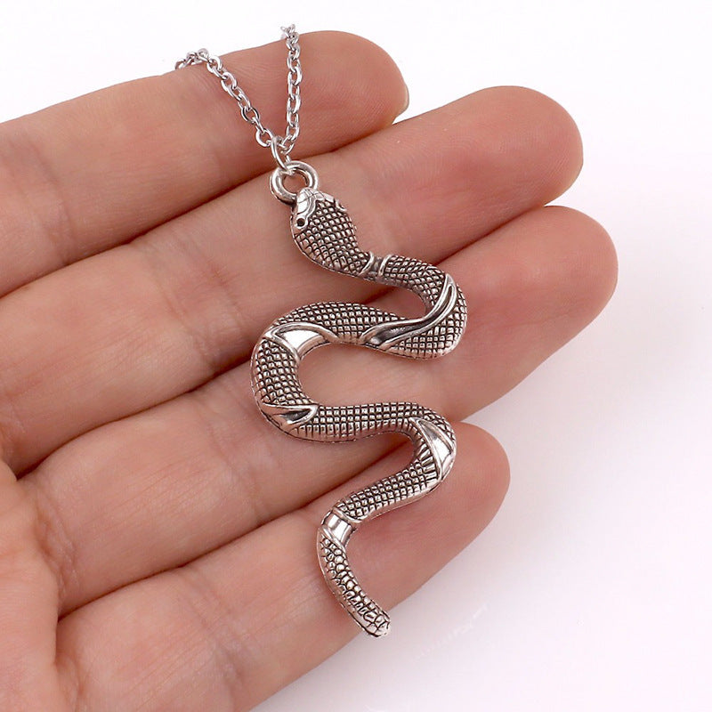 Popular Snake Element Personalized Minority Fashion Retro Sweater Pendants