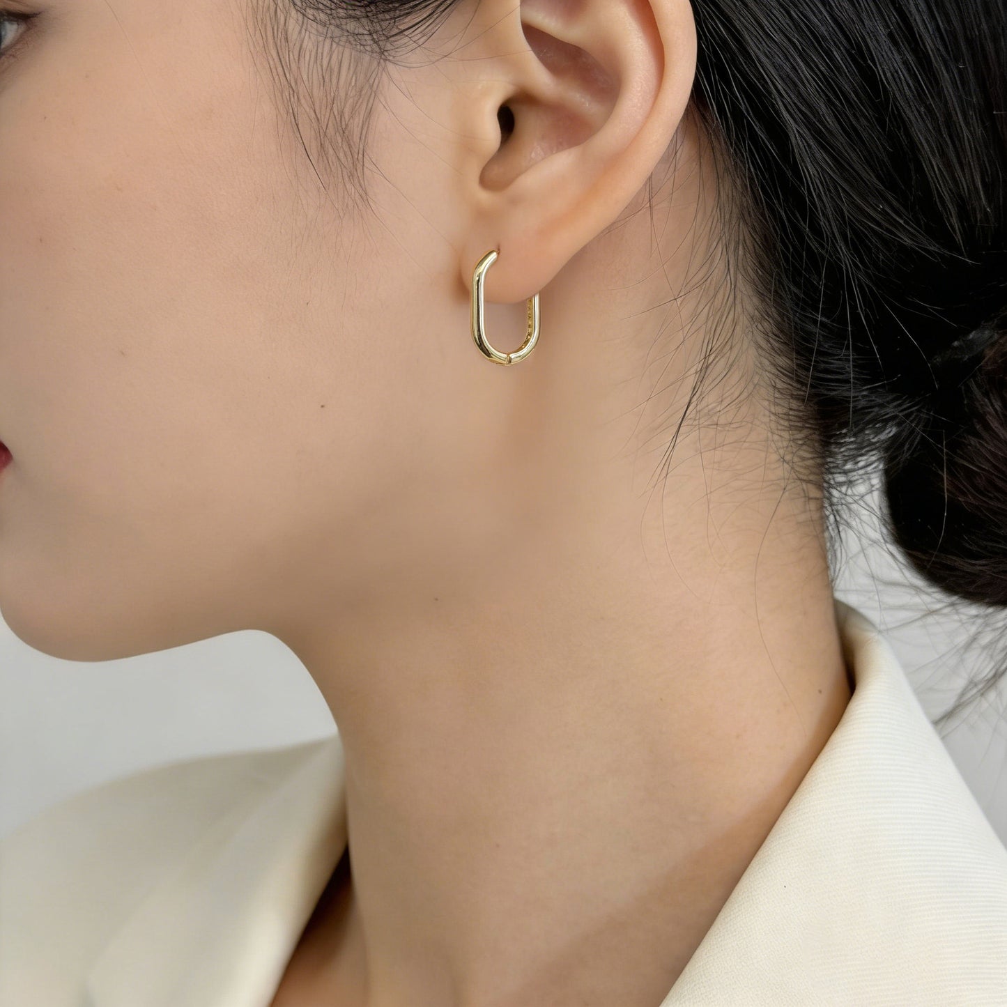 Simple Geometric Ellipse Clip Vintage Light Luxury High-grade Niche Ear Buckle