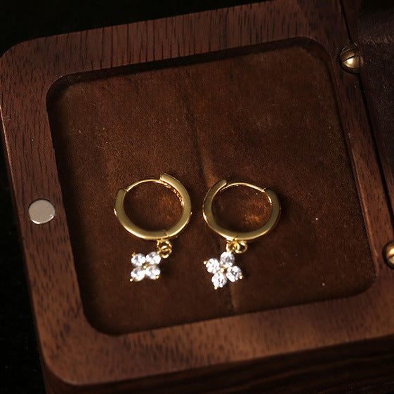 Flash Clover Female Light Luxury Temperament Micro Inlaid Zircon Ear Rings