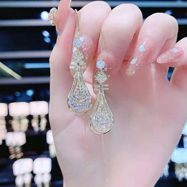 Women's Tassel Fashionable Simple Snowflake Leaves Slim Ear Line