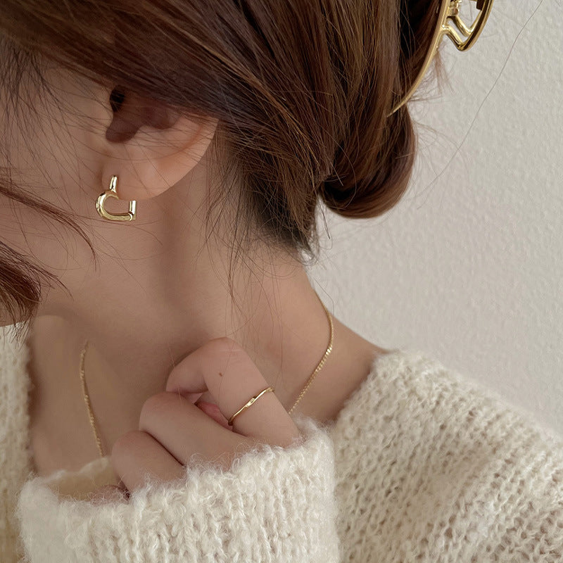 Hollow Heart-shaped Clip Female Temperament Trendy Personality Ear Buckle