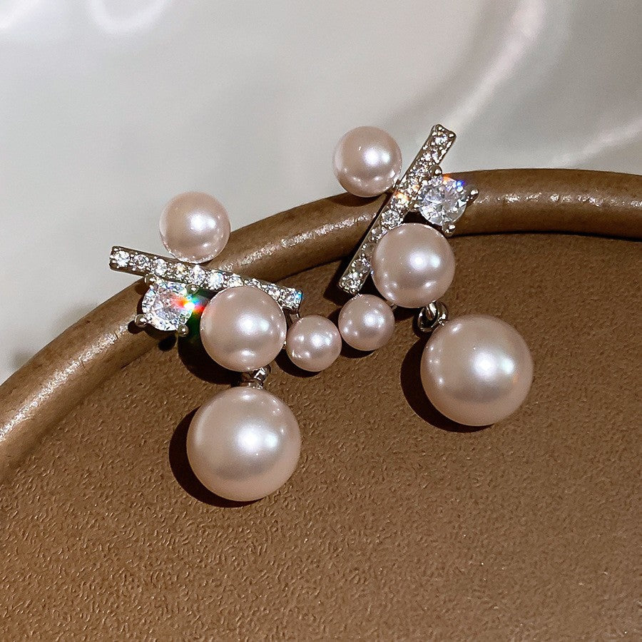 Women's Style Refined Zircon Flower Pearl Light Luxury High-grade Ear Earrings