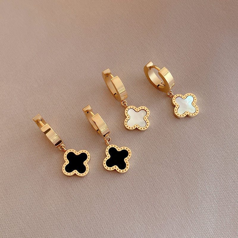 Women's Steel Short Ear Clip Lucky Four-leaf Clover Simple Light Luxury Earrings