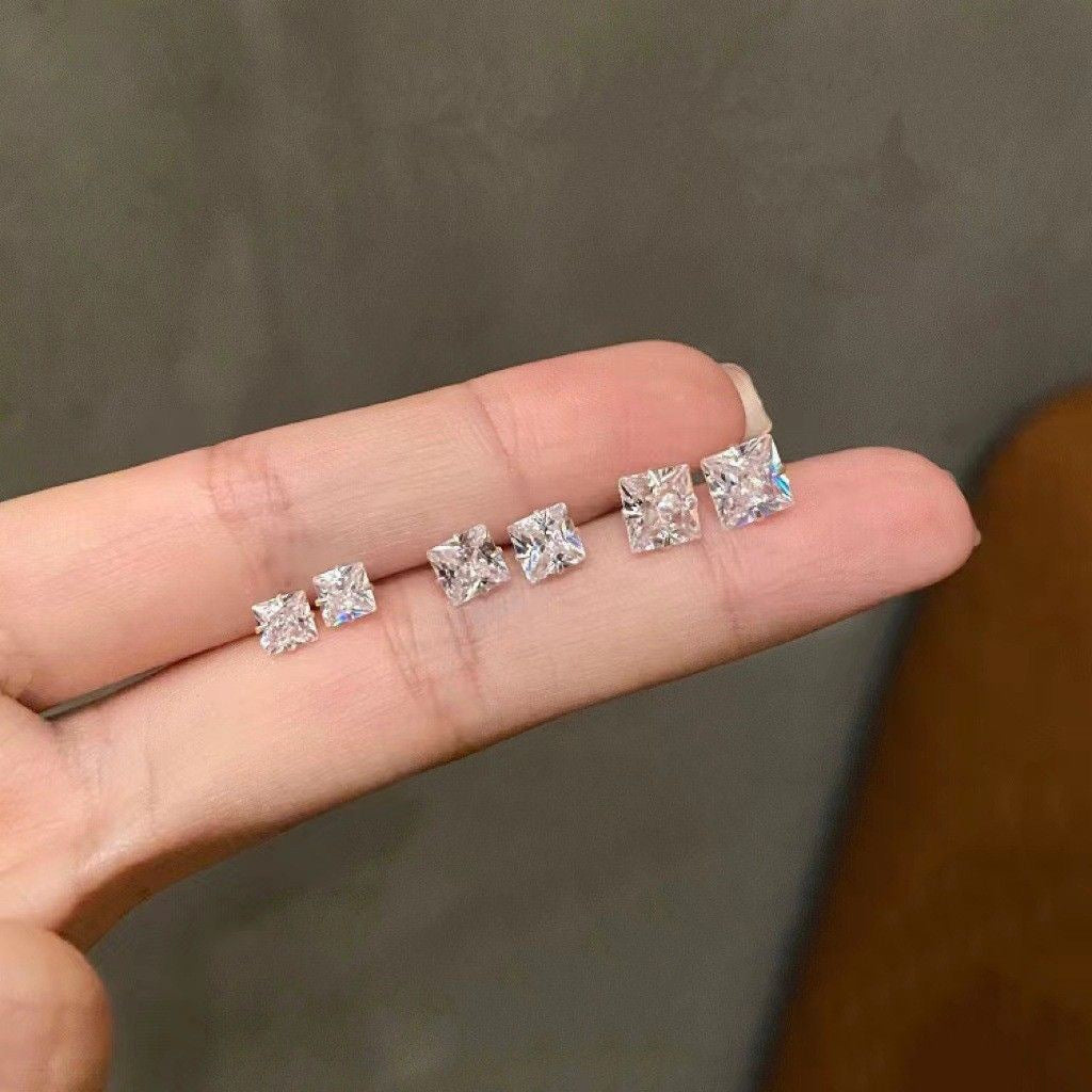 Women's Small Ear Versatile Rhinestone Simple Sier Earrings