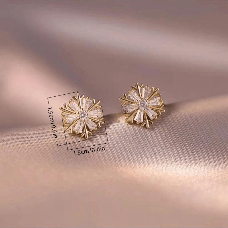 Design Snowflake Zircon Small Light Luxury Natural Fashion Earrings