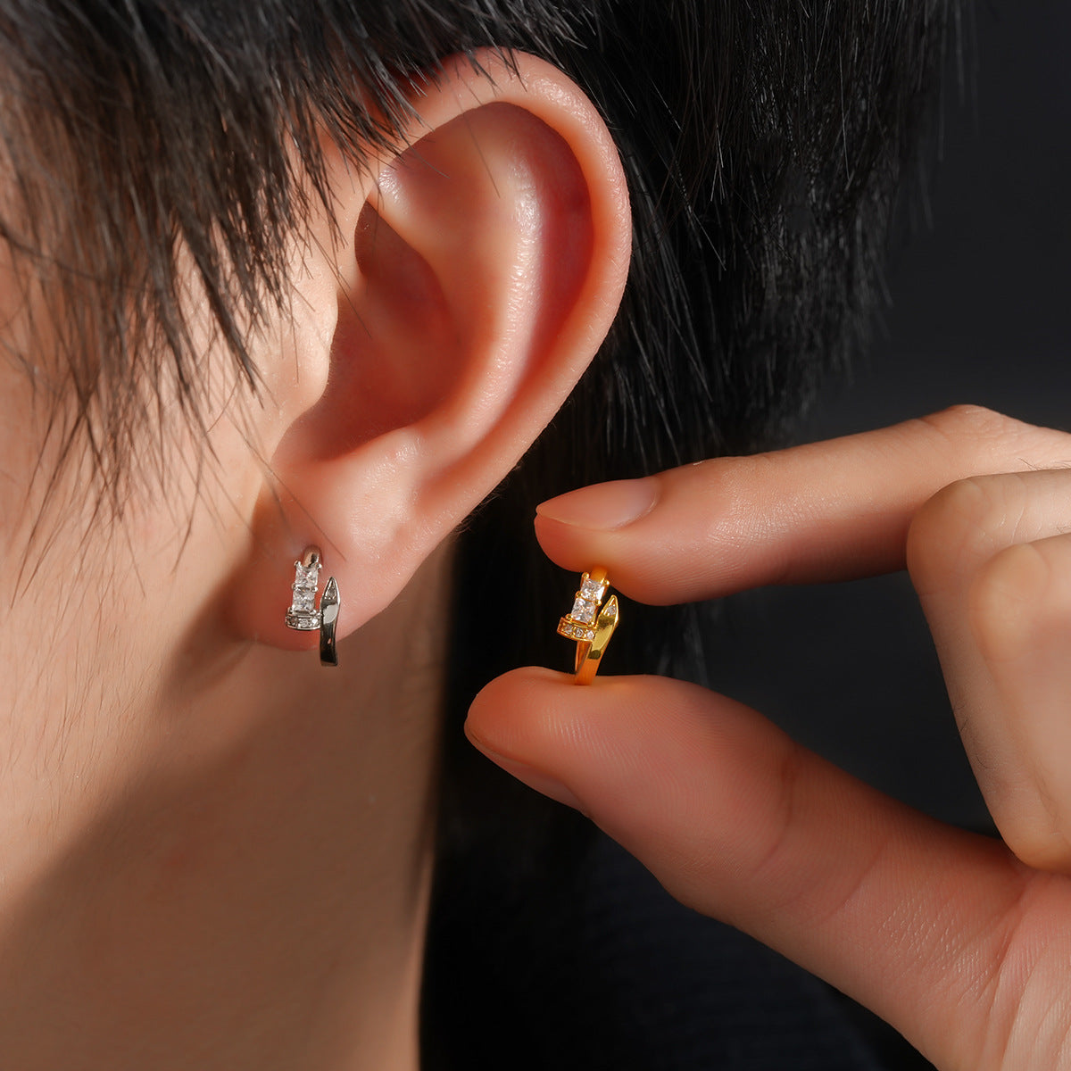 Women's & Men's Square Zircon Super Flash Fashion Simple Versatile Handsome Earrings