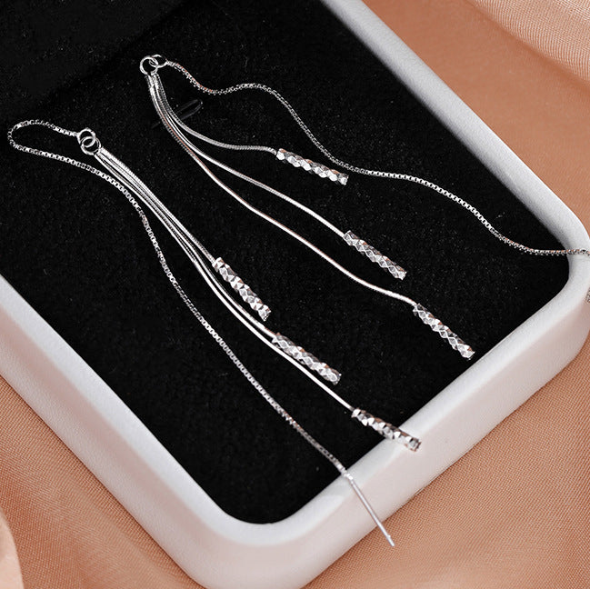 Lady Temperament High-grade Minority Commuter Chain Ear Line