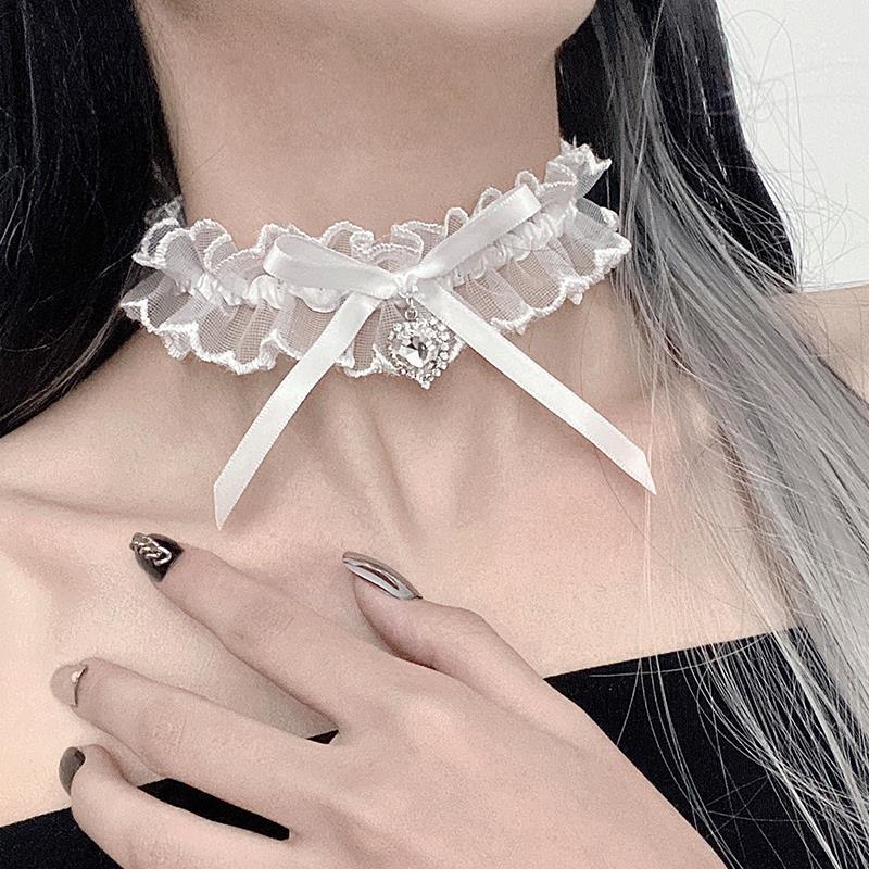 Teaching Room Lace Collar Heart Shape Rhinestone Shiny Style Bow Necklaces