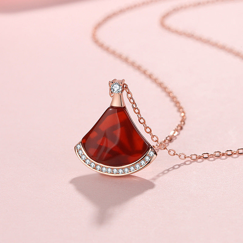 Small Skirt Female Fan Shell Fashion Simple Niche Necklace