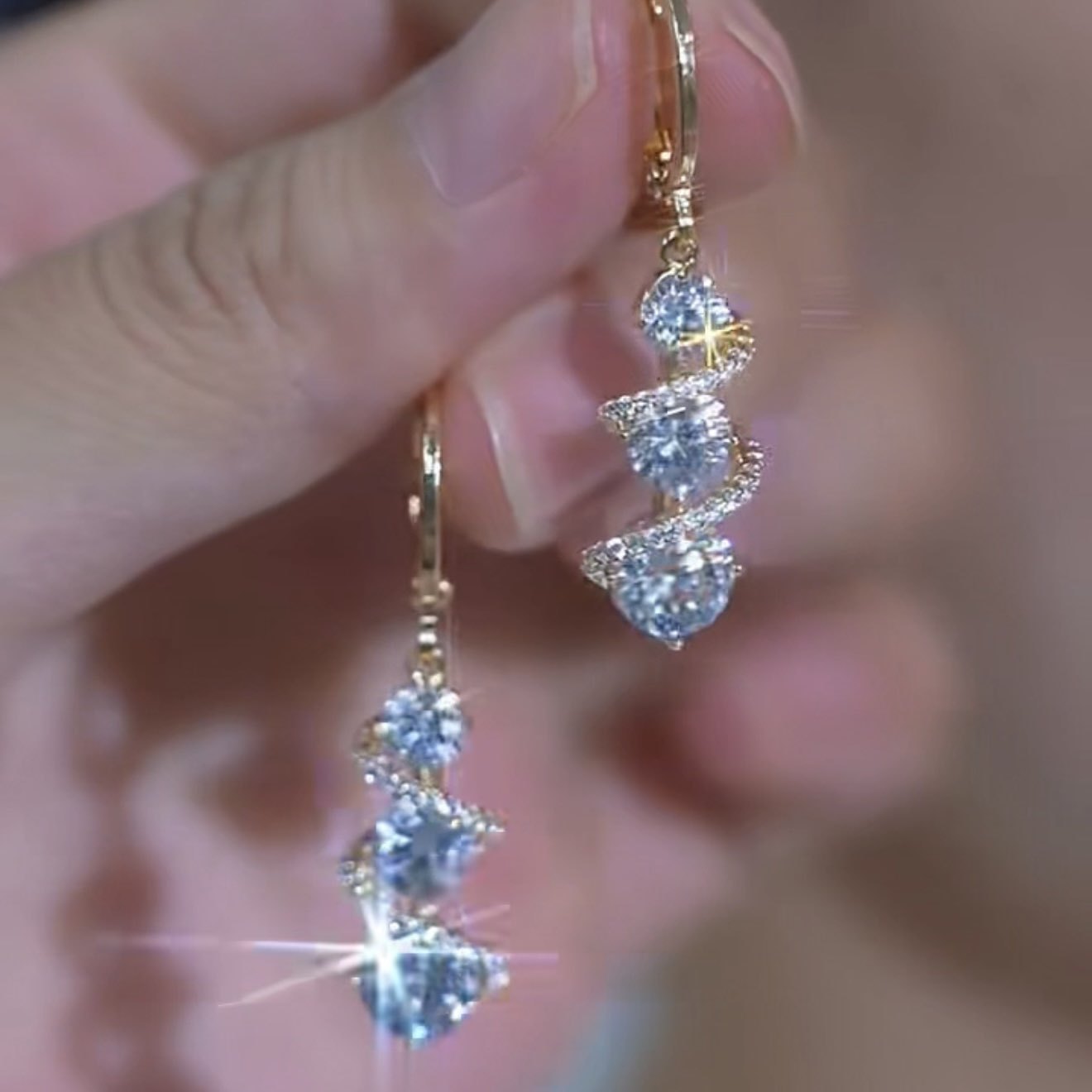 Fashionable Elegant Shiny Zircon Classic Long To Make Round Earrings