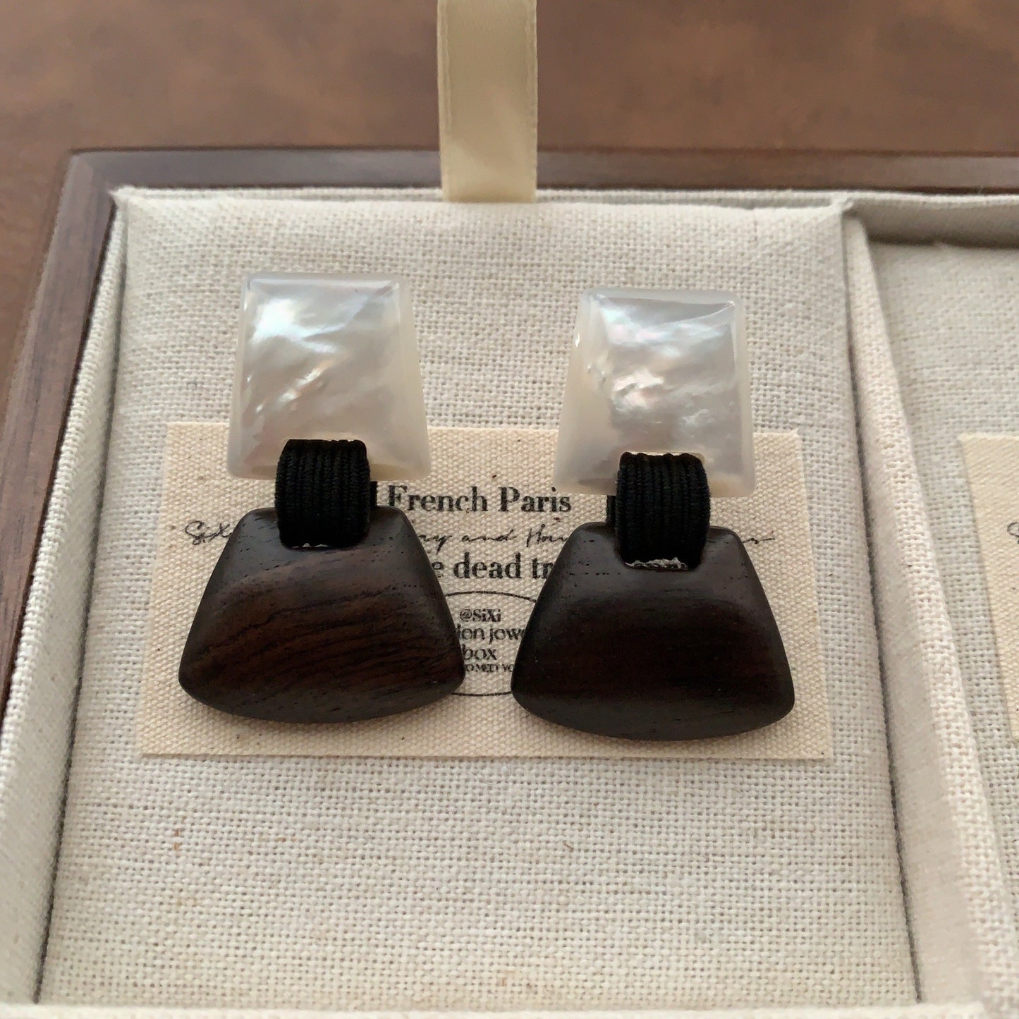 Solid Wood Fritillary Shell Geometric Eardrops Mild Luxury Retro Fashion Rings