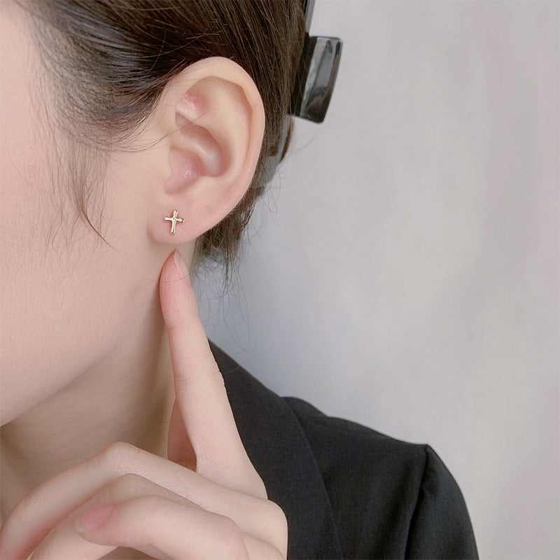 Women's Simple Cross Design Fashion Personality Temperamental Cold Style Autumn Stud Earrings