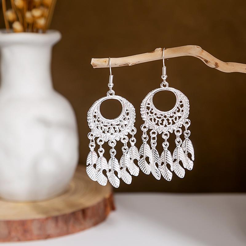 Miao Sier Personality Hollow Out Leaf-shaped Fashion Earrings