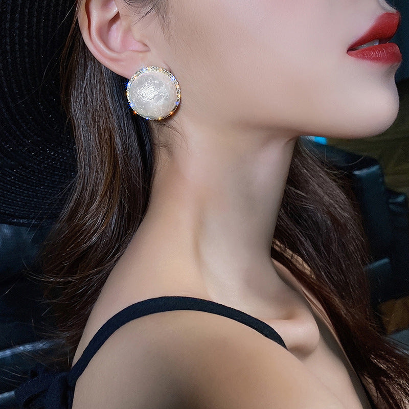 Crack Tide Sponge Pearl Sand Button Big Ear Stud Earrings