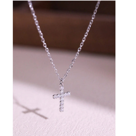 Women's Shiny Sier Diamond Cross For Hot Sweet Necklace