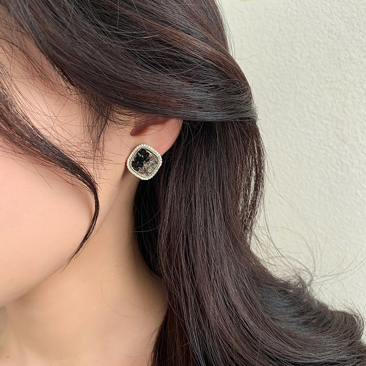 Women's Crystal For Design High-grade Gradient Effect Light Stud Earrings