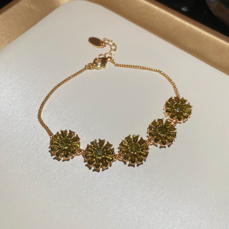 Women's Heart-shaped Zircon Adjustable Simple Fashion Light Luxury Bracelet