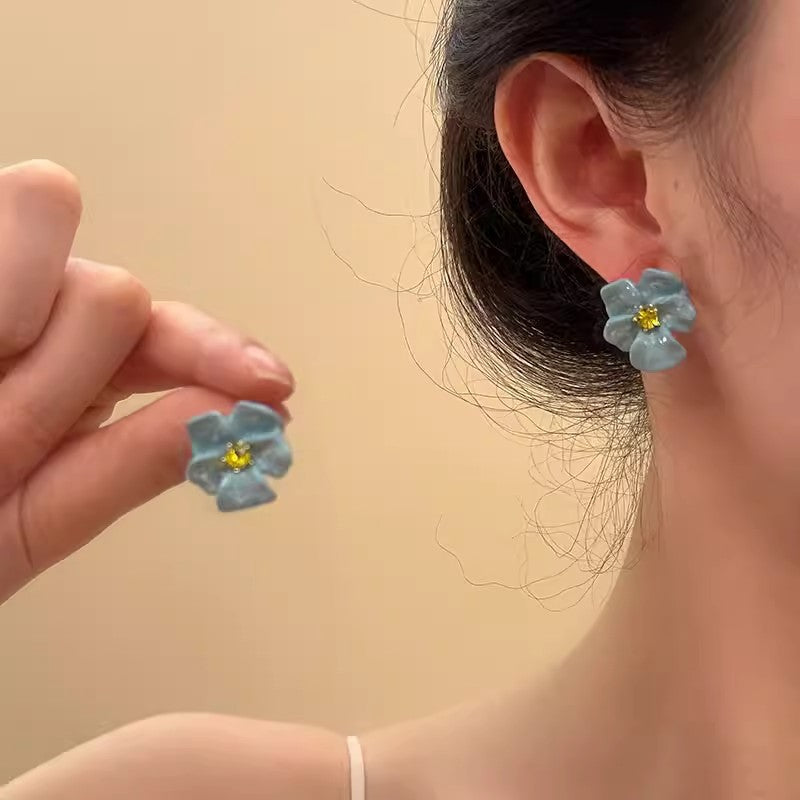Vacation Dripping Oil Blue Flower Female Niche Vintage Earrings
