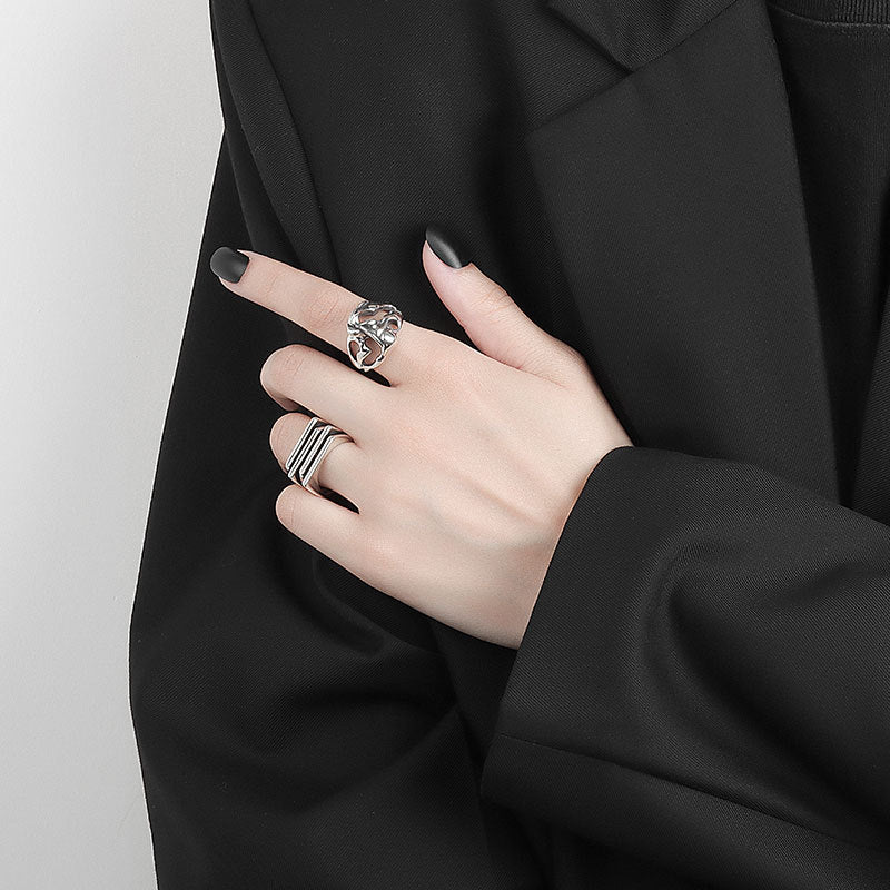 Women's Korean Style Niche Design Minimalist Retro Distressed Skull Texture Open Rings