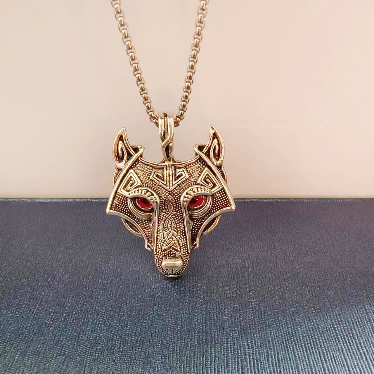 Exaggerated Personalized Viking Force Laboratories Wolf Head Charm Pendants