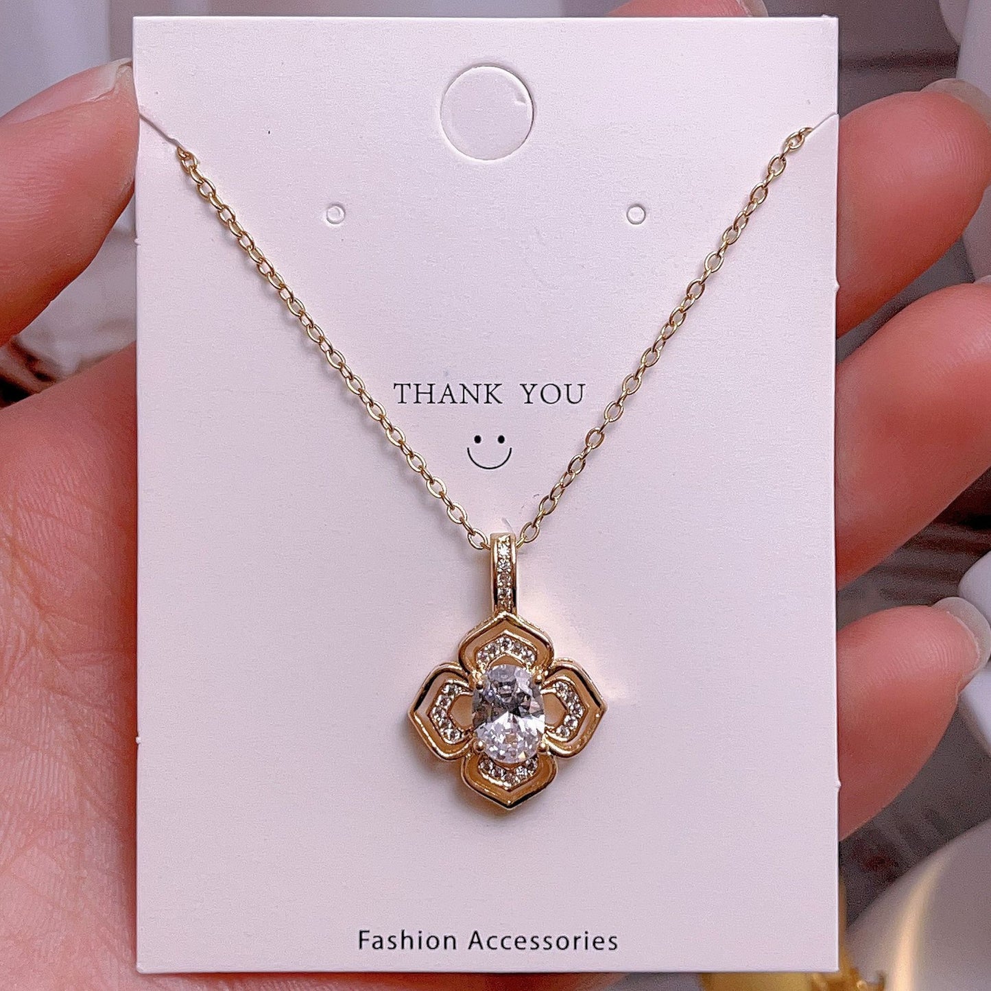 Women's Fashion Simple Love Design Light Luxury Necklace