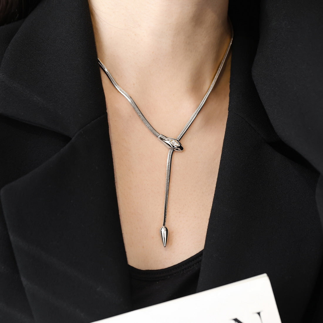Design Sense Spirit Snake Zircon Titanium Steel Bone Retro Advanced Necklaces