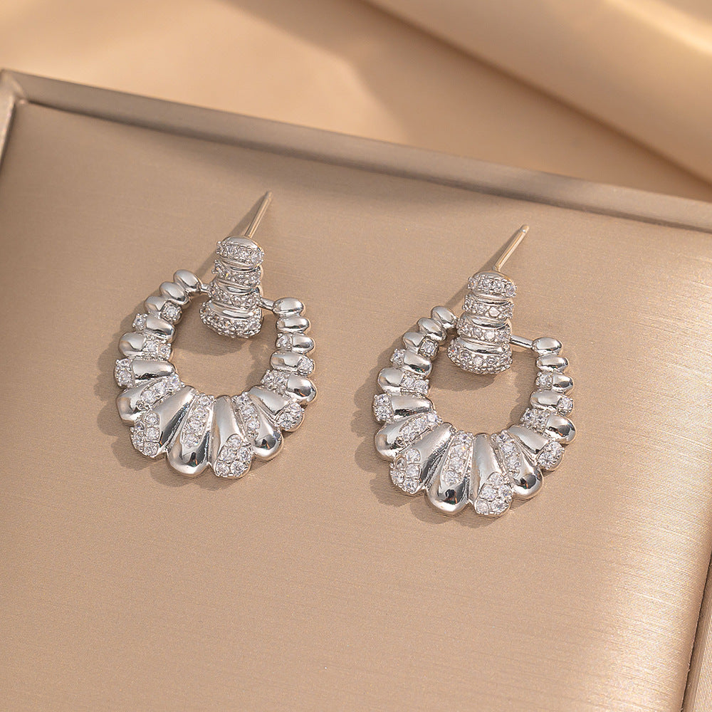 Simple Classic All Match Fashion Zircon Earrings