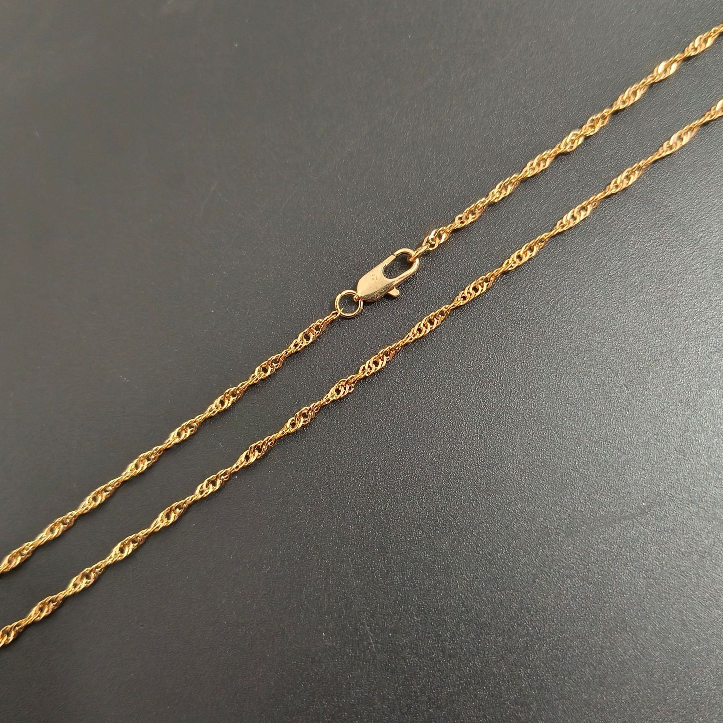 Women's High-grade Water Wave Chain Clavicle Fashion Simple Metal Choker Necklaces