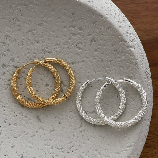 Women's Real Gold Plated Round Metal Ear Graceful Temperamental Earrings