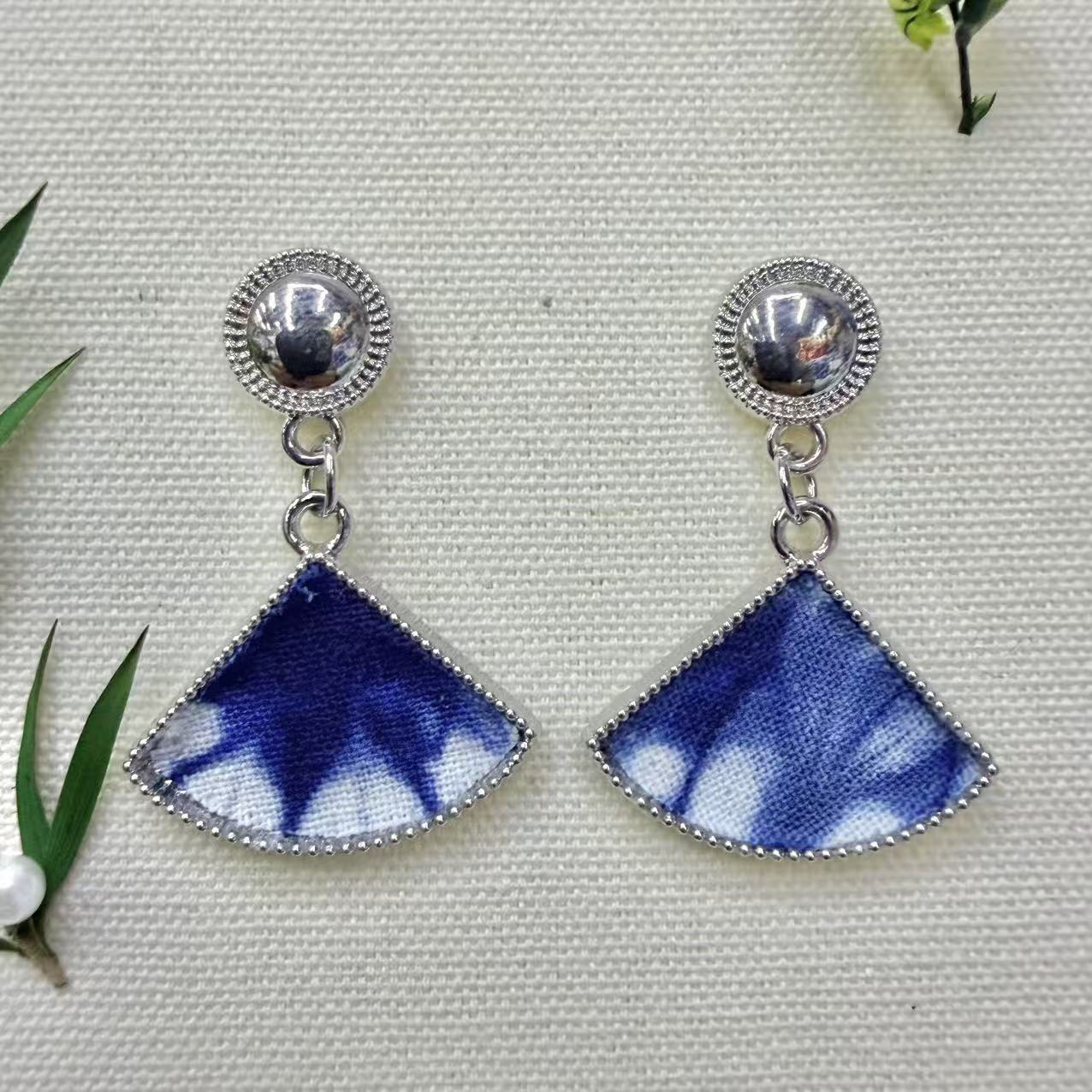 Yunnan Dali Ethnic Style Blue Dyed Stud Earrings